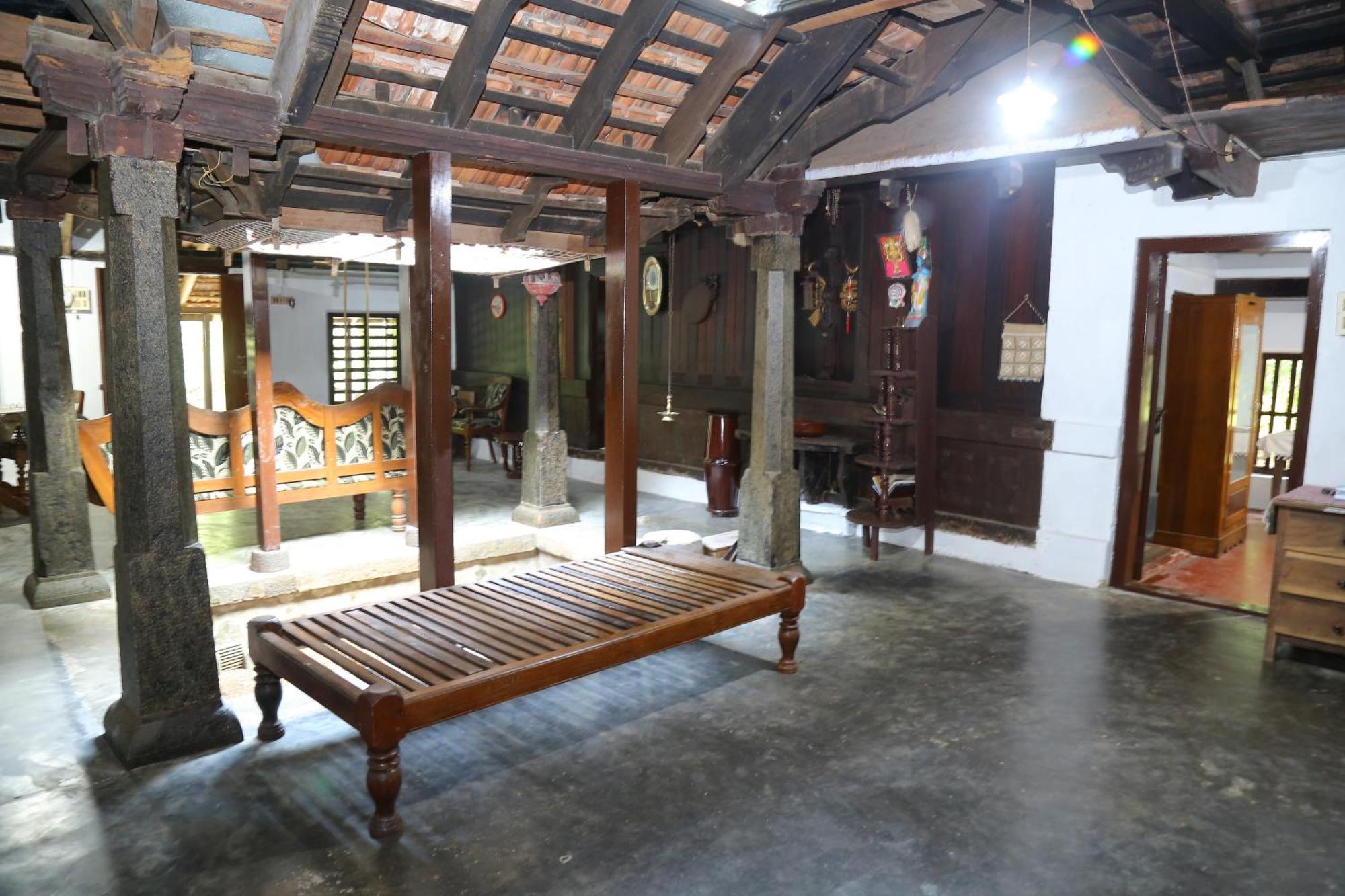 The Mana-Heritage Stay - Chengazhimattam Mana Kottayam Εξωτερικό φωτογραφία